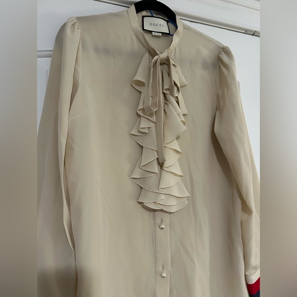 Gucci Silk Ruffle Crepe Cream Blouse IT 44 (US 8) - Picture 5 of 11